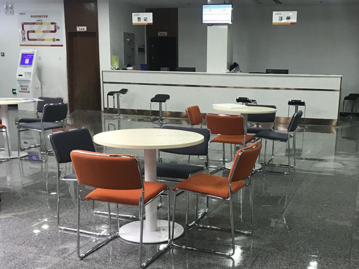 江西崇仁博雅采血漿公司_排隊機(jī)_排隊顯示安裝項目效果圖